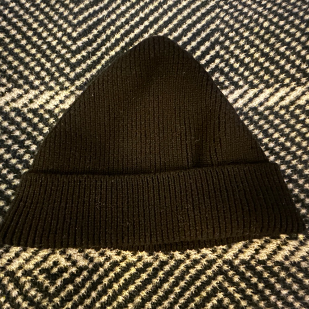 James Street Co Port wool Black Knit Beanie hat